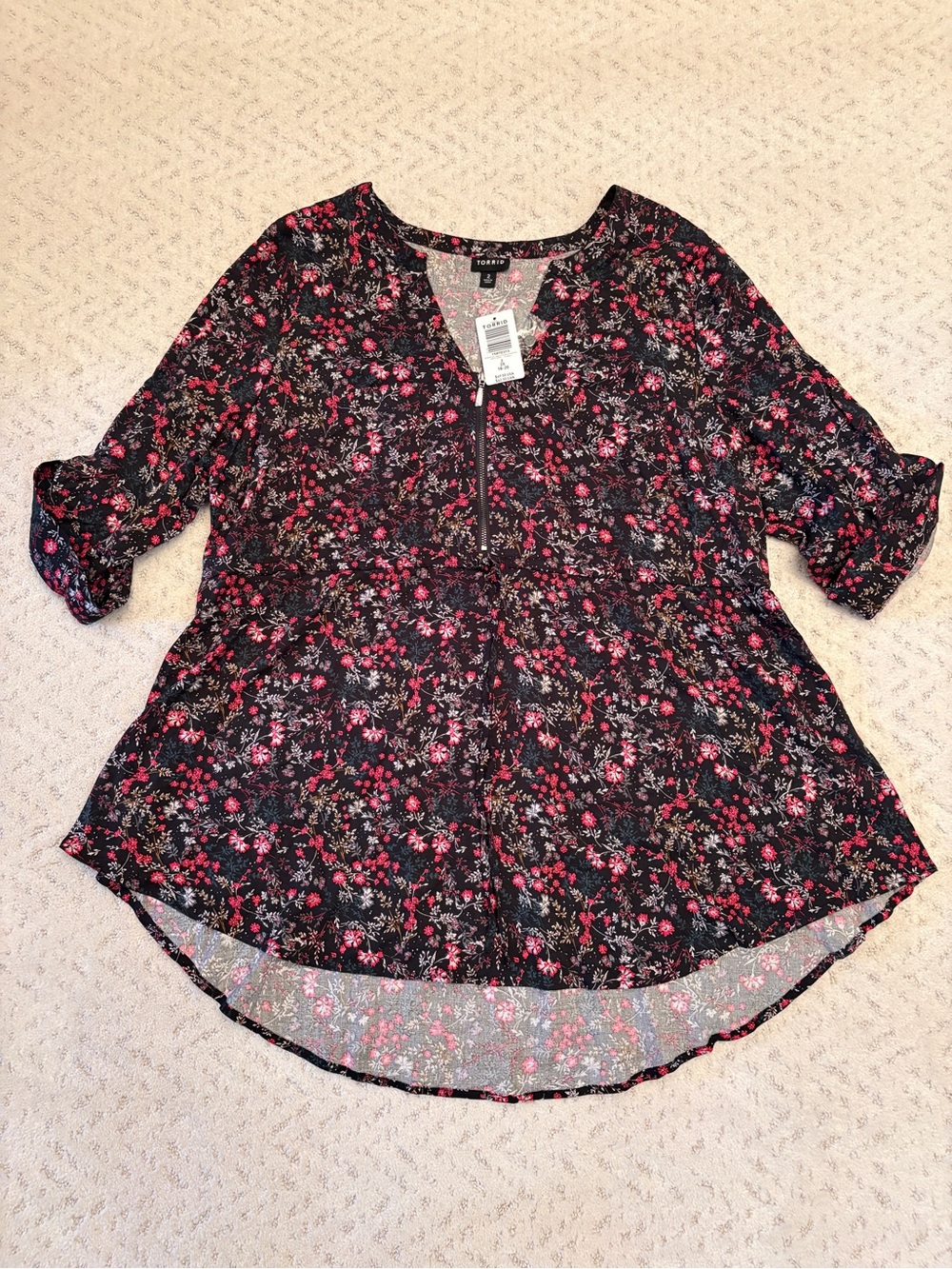Torrid NEW Floral Babydoll Peplum Tunic Top Size 2X 18 20 Black Red Flare Stretc